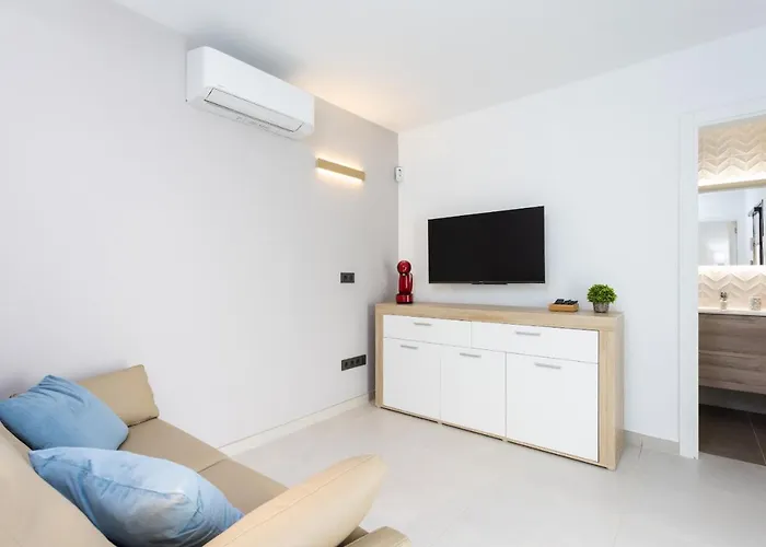 Wonderful Vacation And Pool * Costa Adeje (Tenerife)