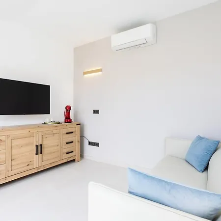 Вілла Wonderful Vacation And Pool