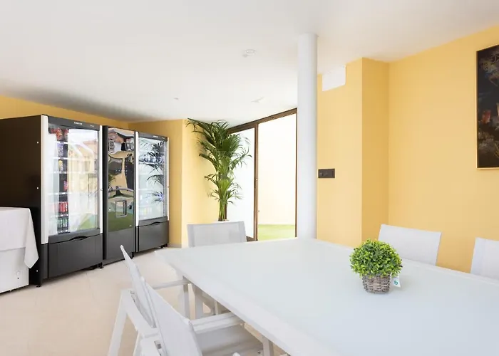 Вілла Wonderful Vacation And Pool Адехе