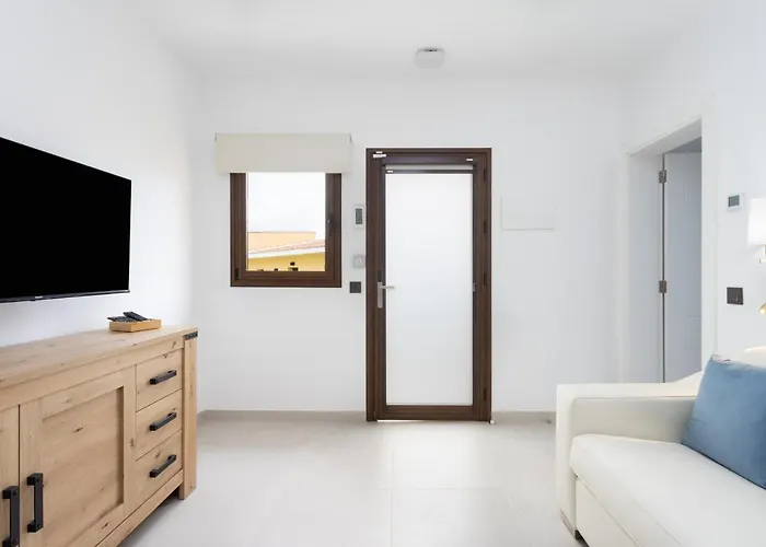 Wonderful Vacation And Pool Вілла Адехе