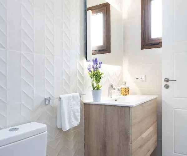 Вілла Wonderful Vacation And Pool *