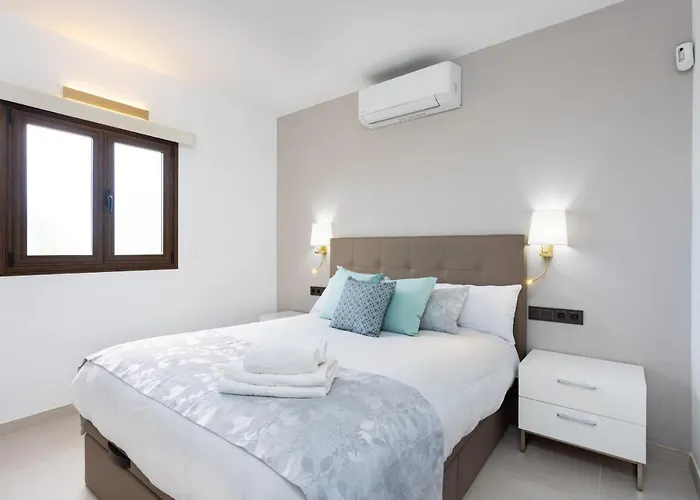 Wonderful Vacation And Pool Vila *