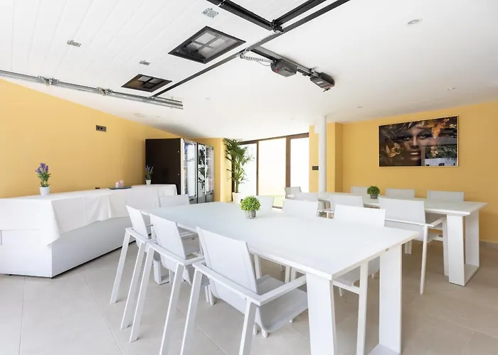 Wonderful Vacation And Pool * Адехе