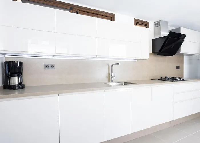 Вілла Wonderful Vacation And Pool *